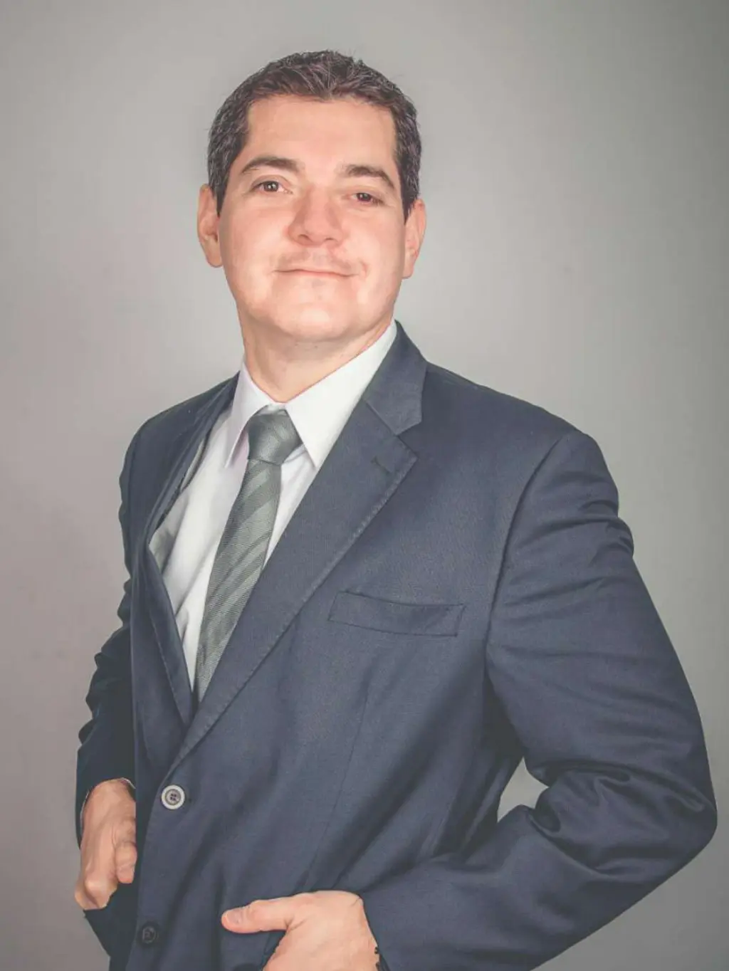 Dr. Hélix Iván Barajas Calderón